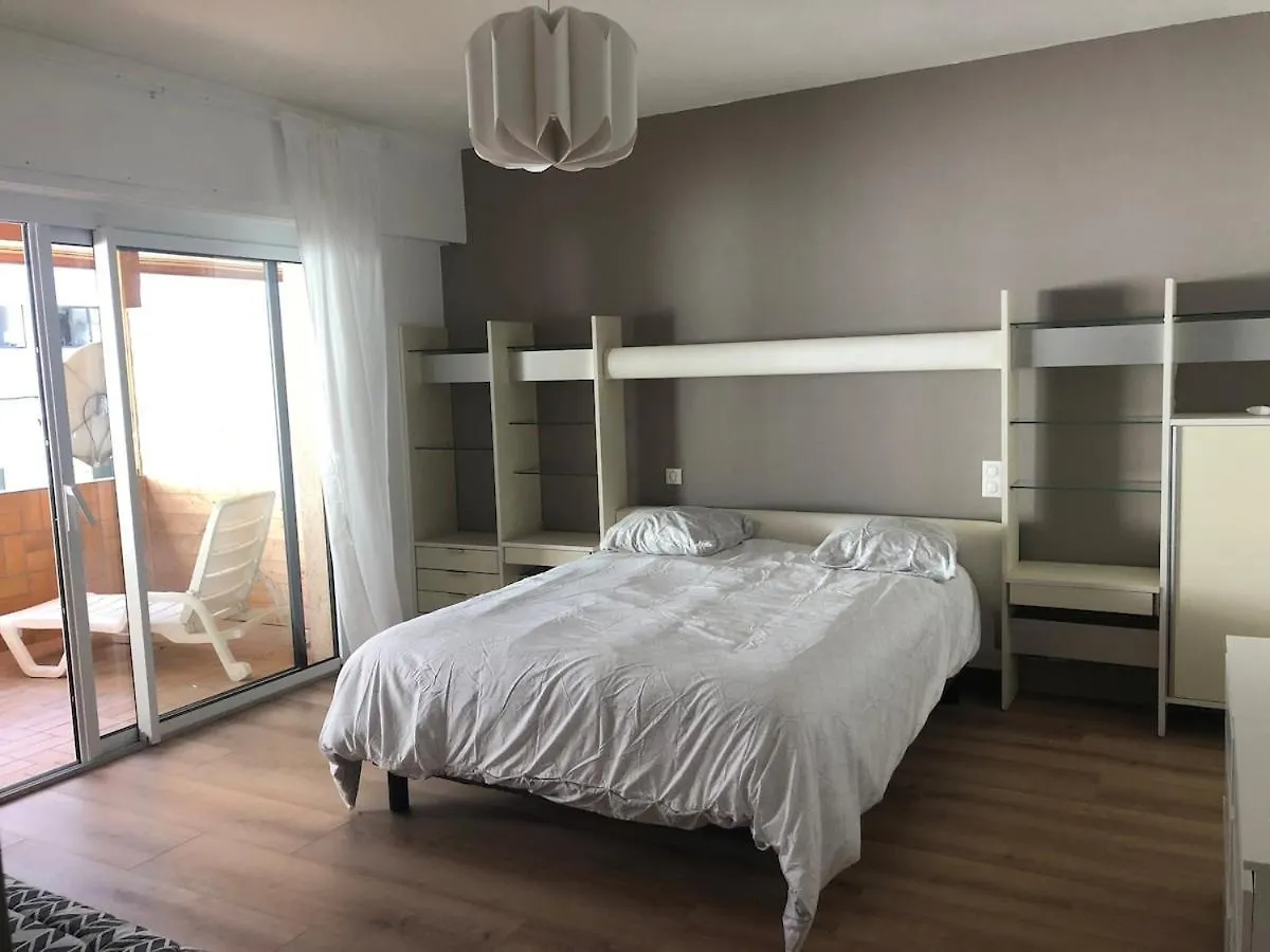 Apartamento Appartement 220M2 15P Avec Sauna, Hyper Center Luchon Bagnères-de-Luchon Francia