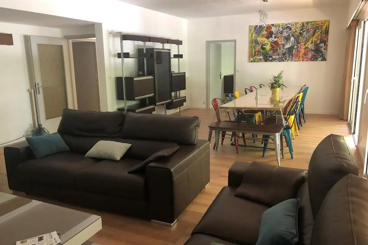 Appartement 220M2 15P Avec Sauna, Hyper Center Luchon Bagnères-de-Luchon 0*,  Francia